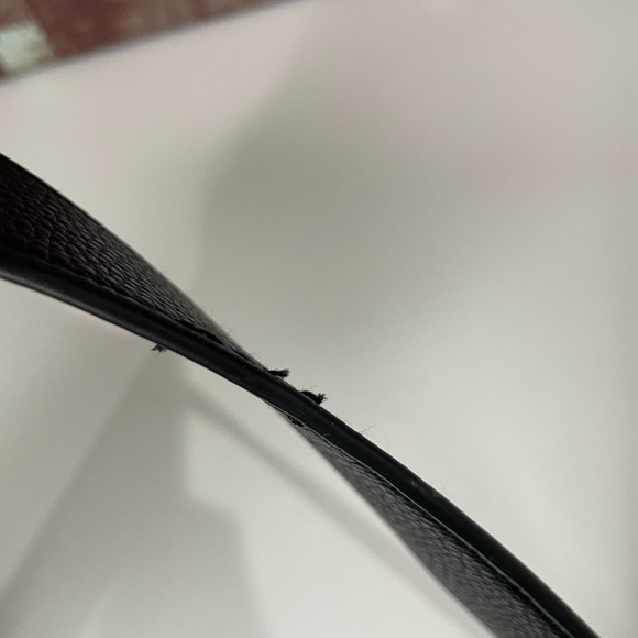 Day & Knight black vegan leather shoulder crossbody bag - Picture 10 of 10